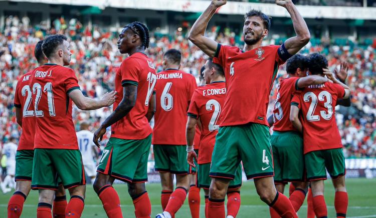 Imagen de Amistosos internacionales: resultados, goles y resumen