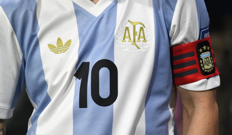 Imagen de El heredero del vacío sagrado: ¿Quién tomará la posta de la número 10 tras la partida de Lionel Messi en la Selección Argentina?