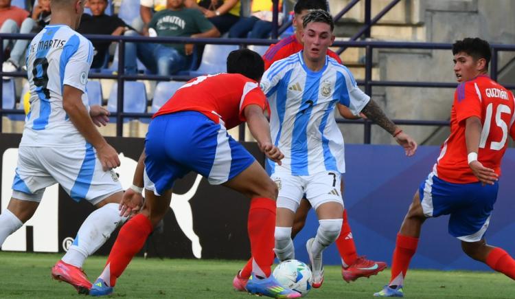 Imagen de La Selección Argentina debutó con el pie izquierdo en el Sudamericano Sub 17