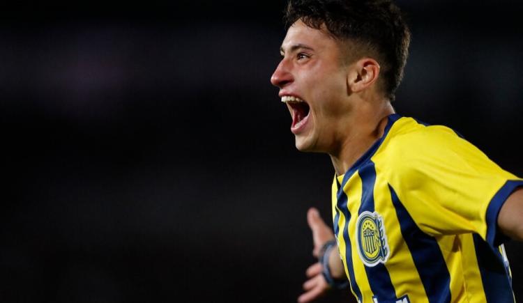 Imagen de Llegó Alejo Véliz y se puso al hombro el mismo objetivo de Di María en Rosario Central