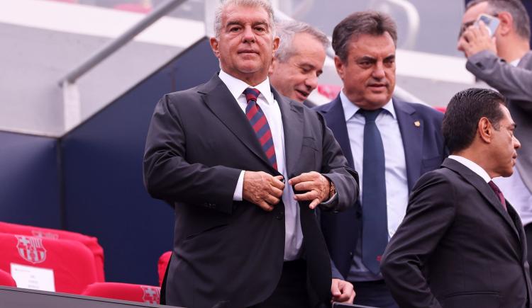 Imagen de Más allá de Julián: Joan Laporta confirmó el interés de Barcelona en otro argentino