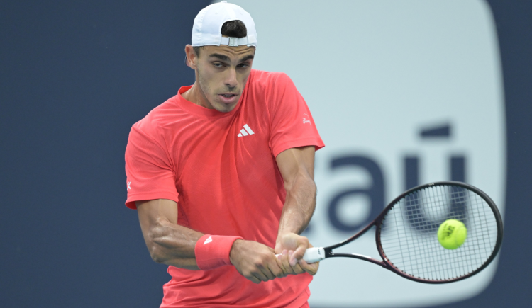 Imagen de Con la frente en alto: Francisco Cerúndolo fue eliminado del Masters de Miami en un maratónico partido
