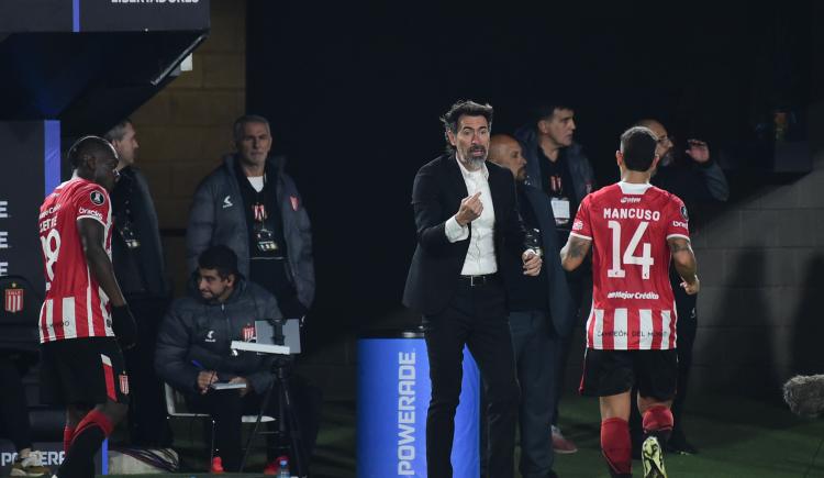 Imagen de Los conceptos de Eduardo Domínguez tras la eliminación de Estudiantes