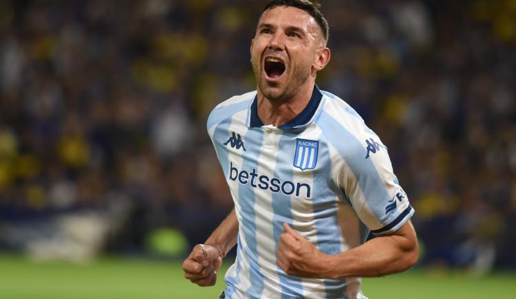 Imagen de Maravilla Martínez quiere ser el "máximo goleador de Racing en este siglo": cuántos le faltan