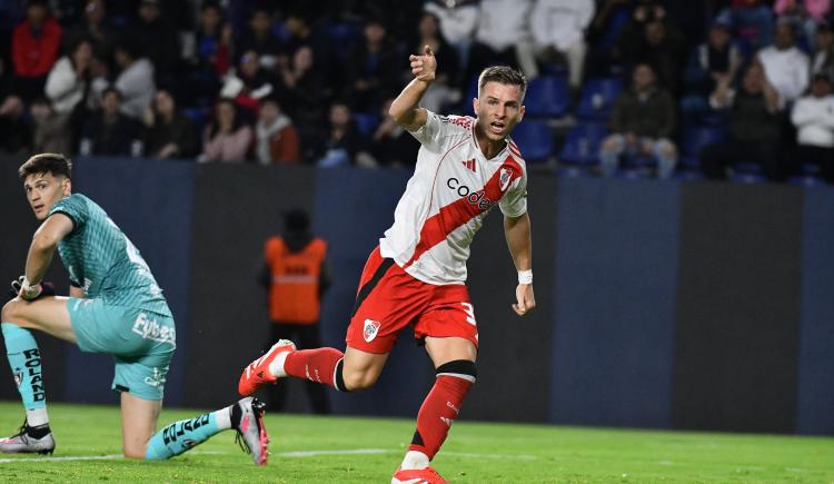 Imagen de River estaba para ser goleado pero reaccionó a tiempo y logró un punto de oro en la altura
