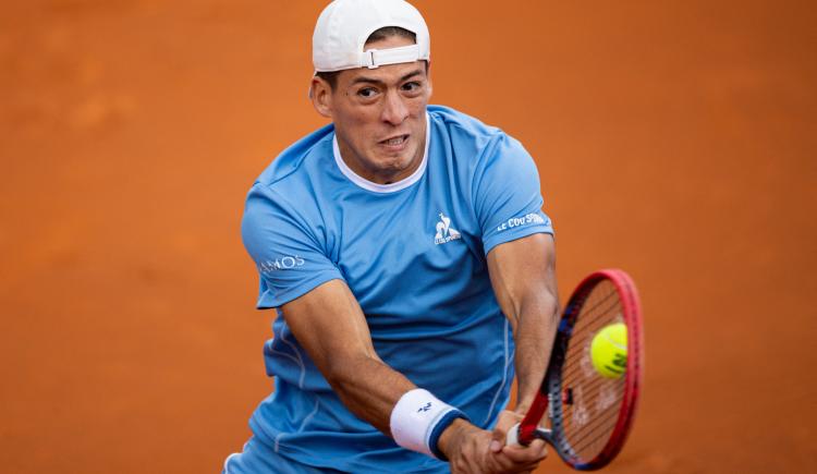 Imagen de Sebastián Báez tropezó en el ATP 500 de Barcelona
