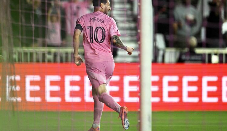 Imagen de La cuenta regresiva de un mito: ¿Cuándo alcanzaría Lionel Messi los 1000 goles en su carrera?