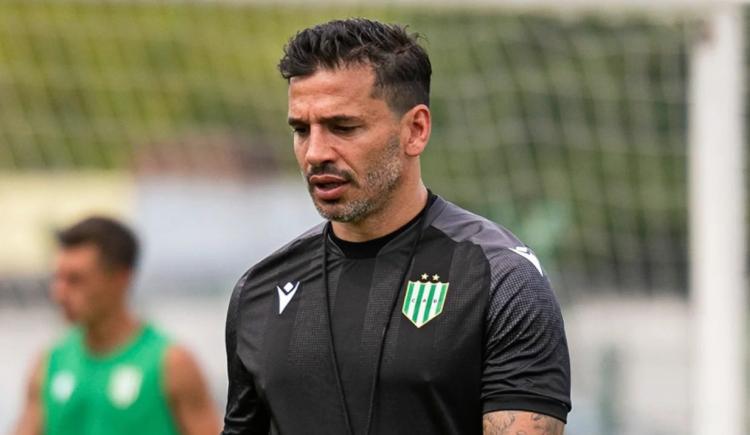 Imagen de El técnico de Banfield, durísimo: "necesitamos ser más hombres"