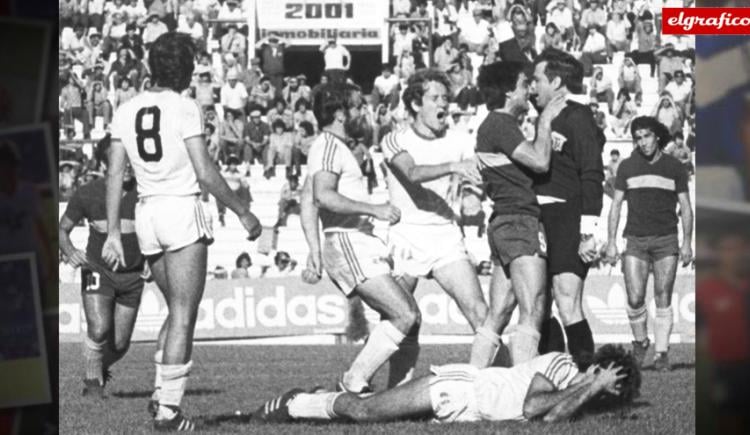 Imagen de Adiós al Loco Salinas: el recuerdo de una zurda inolvidable y aquella histórica sanción