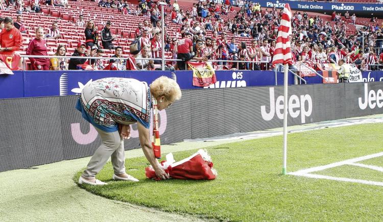 Imagen de Flores para los argentinos de Atlético de Madrid: la historia de Margarita y su infaltable ramo