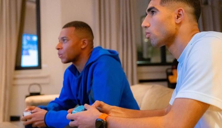Imagen de La foto de la polémica: Mbappé, otra vez en problemas