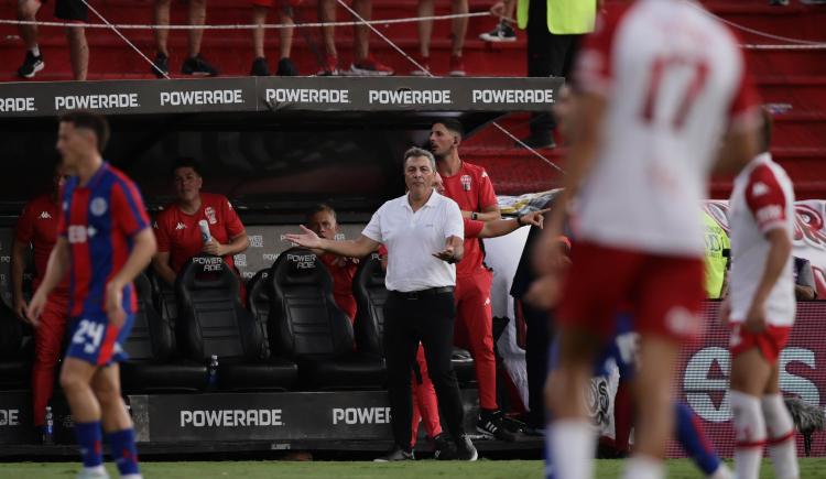 Imagen de El maravilloso e inesperado gesto de Kudelka antes del clásico ante San Lorenzo
