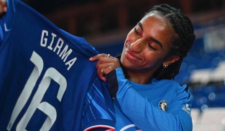 Imagen de Nueva era: se oficializó el pase más caro de la historia del fútbol femenino