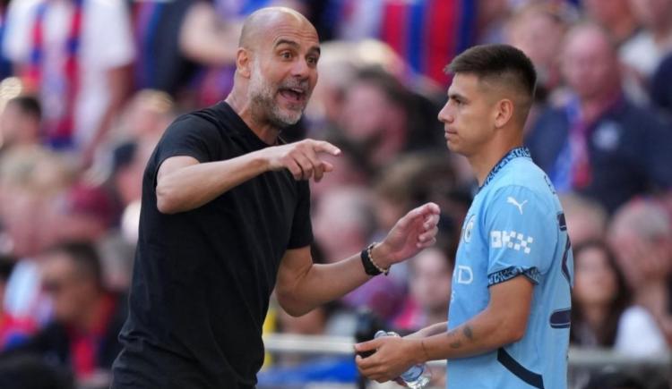 Imagen de Echeverri: 65 minutos en 8 meses e ignorado por Guardiola en la primera fecha