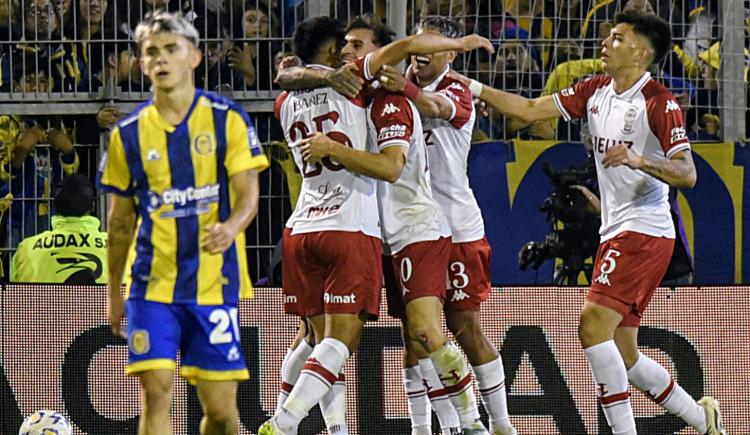 Imagen de Huracán sorprendió a Central, se metió en semifinales y espera por Boca o Independiente