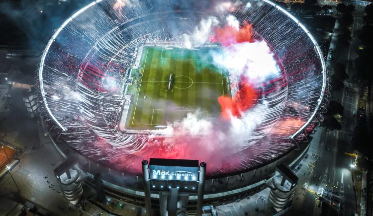 Imagen de "No podía irme de Sudamérica sin jugar en el Monumental"