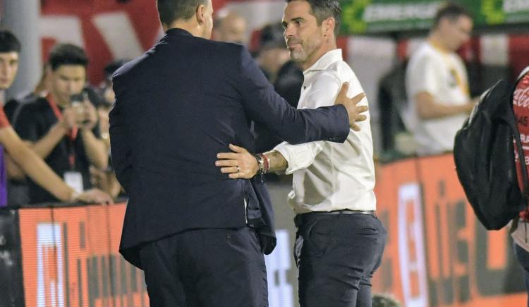 Imagen de Las bombas de Fabbiani para Gago: "No me gusta que me falten el respeto"