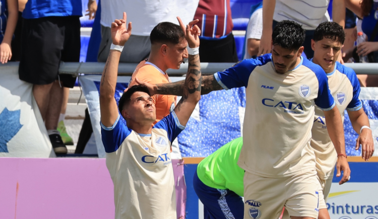 Imagen de Godoy Cruz le arrebató la Zona A a Ferro en el último suspiro: contra quién jugará la final por el ascenso