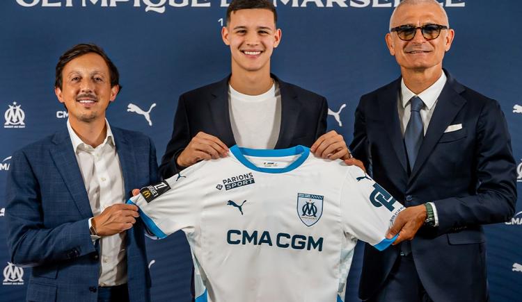 Imagen de Otro argentino en Francia: Valentín Carboni fue presentado en Olympique Marsella