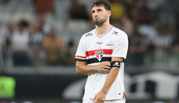 Imagen de Durísima lesión para Jonathan Calleri que le pondría fin a su temporada