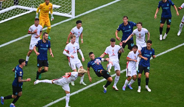 Imagen de El golazo de Lautaro Martínez que le dio vida a Inter en el Mundial de Clubes