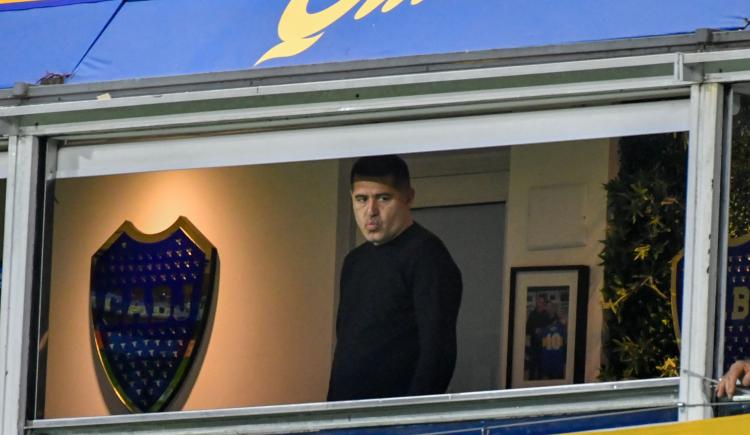Imagen de Dos gigantes sudamericanos luchan por un jugador de Boca