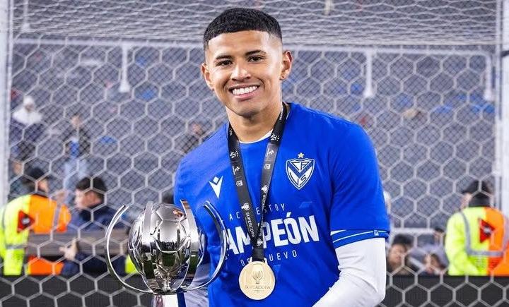 Imagen de A Machuca le levantaron la sanción de un año y ya volvió a Vélez