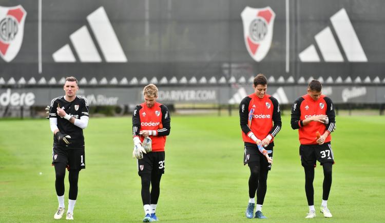 Imagen de Los arqueros que pretende River para ser escudero de Armani