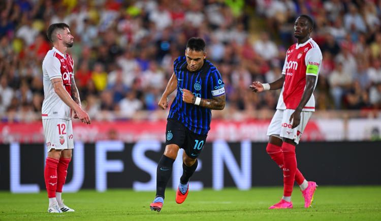 Imagen de Lautaro Martínez celebró con gol su nominación al Balón de Oro