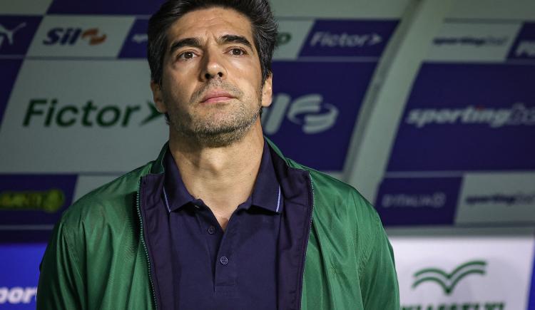 Imagen de Abel Ferreira disparó contra la FIFA en plena definición del Brasileirao: los motivos