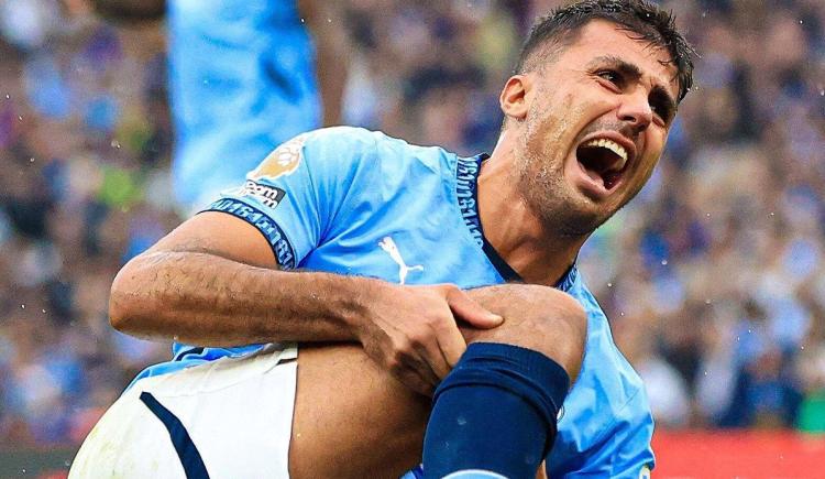 Imagen de Destino fatal: de pronosticar una huelga por exceso de partidos a lesionarse gravemente