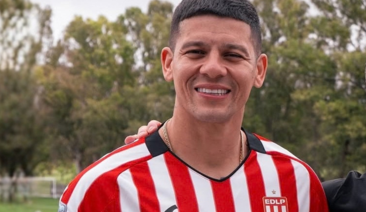 Imagen de Volvió a ser Marcos Rojo (y blanco): la carta abierta que escribió tras su retorno a Estudiantes