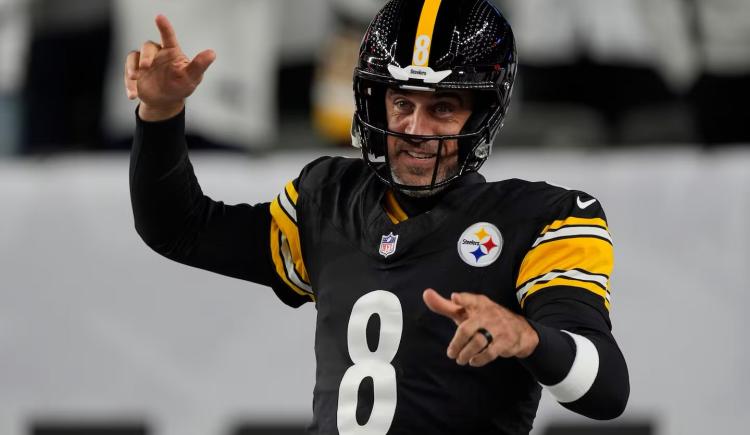 Imagen de Agua bendita en la NFL: la influencia divina de un sacerdote para que su equipo ingrese a los playoffs