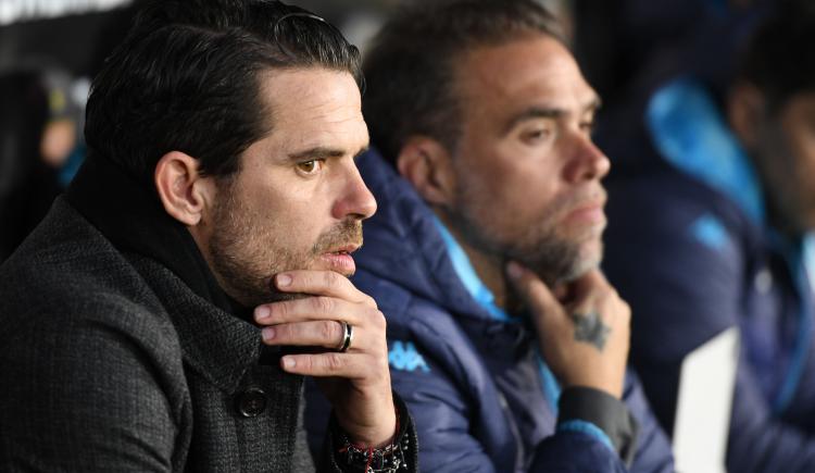 Imagen de ¿Pintita sin Pocho en Boca? La razón que podría separar a Insúa de Gago