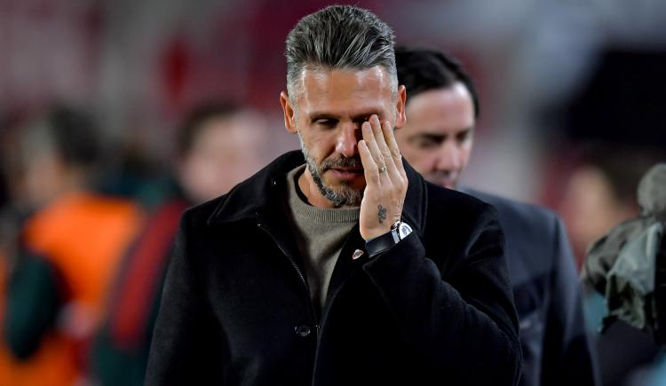 Imagen de Un dolor de cabeza para Demichelis: las bajas que sufrirá ante Riestra