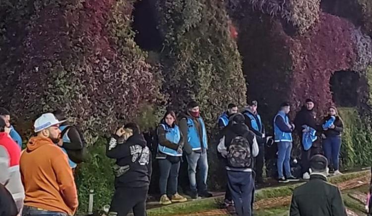 Imagen de Tragedia: un hincha murió en el Obelisco en la previa de la final de la Copa América