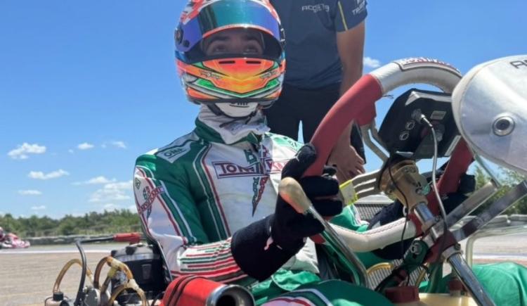 Imagen de Colapinto volvió a las pistas en Zárate: el sueño cumplido a una fan y su salida en Ferrari