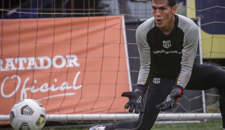 Imagen de Luto en el fútbol sudamericano: falleció el arquero de Barcelona de Guayaquil