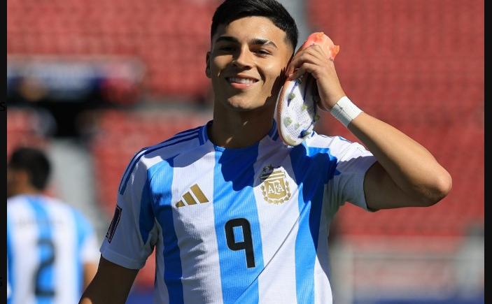 Imagen de ¡Récord Histórico! Alejo Sarco anotó el gol más rápido de Argentina en la Copa Mundial Sub-20