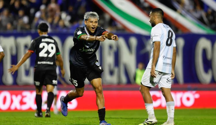 Imagen de Vélez lo liquidó en el final y podría enfrentarse con Boca en la Copa Argentina