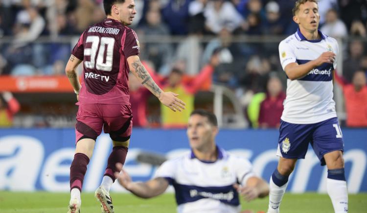 Imagen de El récord de Javier Saviola que persigue Franco Mastantuono
