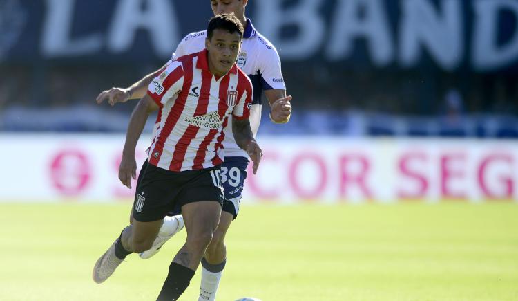 Imagen de Estudiantes le amargó la fiesta a Gimnasia en el final y el Clásico Platense terminó en empate
