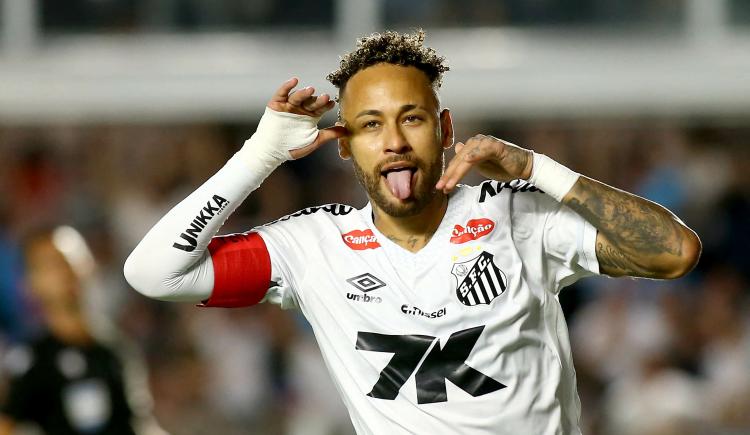 Imagen de Una de cal y una de arena: Neymar convirtió un gol y cometió un penal en el empate de Santos