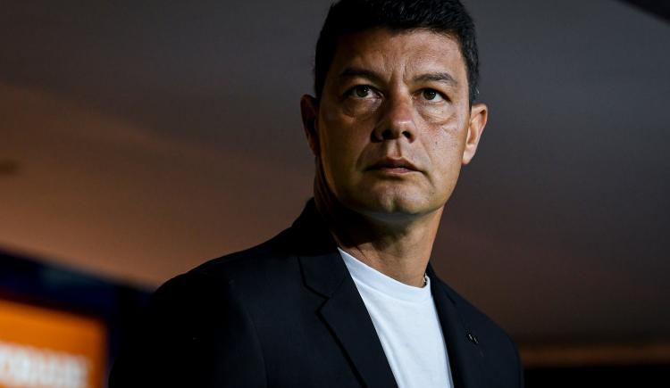 Imagen de Battaglia se lanzó a la política de Boca y acompañará a Jorge Reale: "No queremos ver al hincha así"