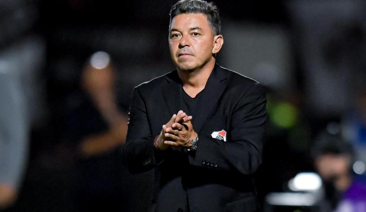 Imagen de Gallardo prende velas para que un futbolista clave llegue al duelo con San Lorenzo