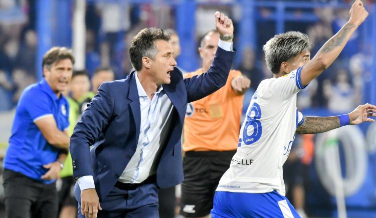 Imagen de Riestra le arruinó el debut a Guillermo Barros Schelotto