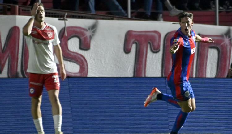 Imagen de El déjà vu de Andrés Vombergar en La Paternal