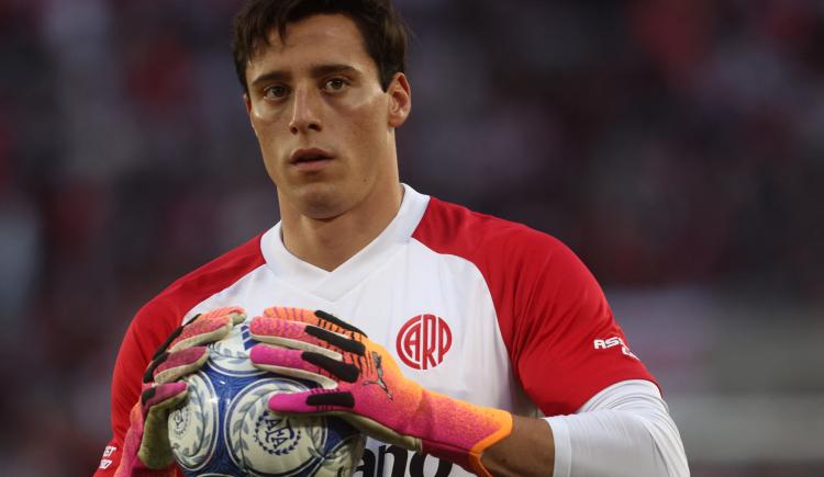 Imagen de Beltrán aparece en los planes de Atlético de Madrid y River le renovó contrato a Centurión