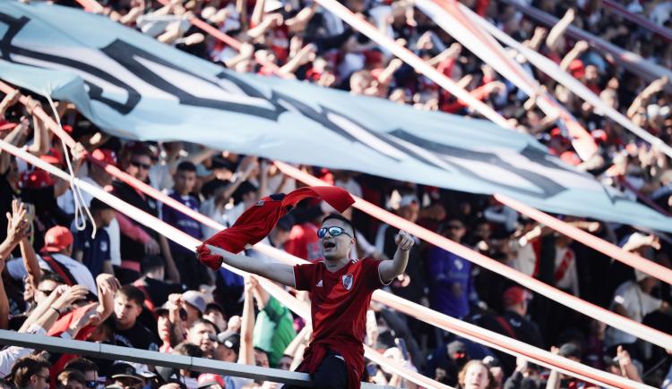 Imagen de River tendrá público visitante por tercera fecha consecutiva