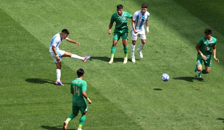 Imagen de El gol de Thiago Almada ante Irak en Lyon